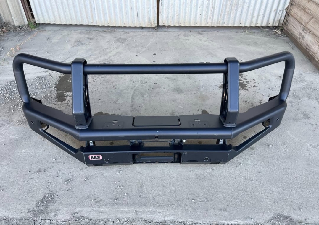 USED FORD RANGER ARB BULL BAR - RA RANGER ARB SUMMIT MARK 2 BULLBAR - Image 2