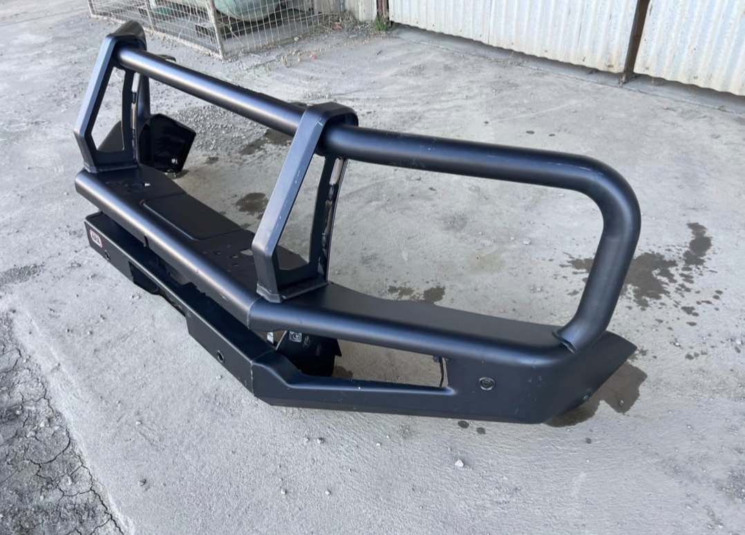 USED FORD RANGER ARB BULL BAR - RA RANGER ARB SUMMIT MARK 2 BULLBAR - Image 3