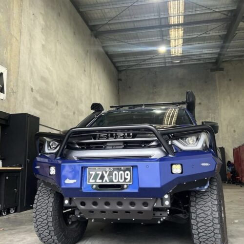 USED Isuzu D-MAX 3 2021-2024  USED Ambush Triple Hoop Bullbar